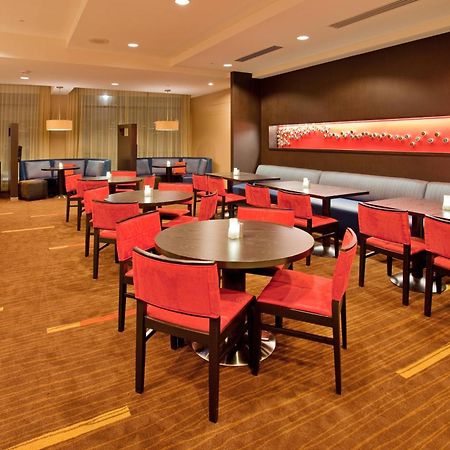 Готель Courtyard By Marriott Pittsburgh North/Cranberry Woods Кранберрі-Тауншіп Екстер'єр фото