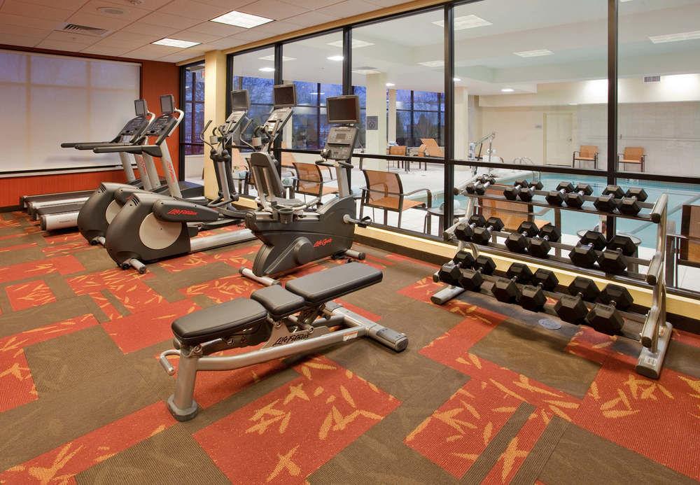Готель Courtyard By Marriott Pittsburgh North/Cranberry Woods Кранберрі-Тауншіп Екстер'єр фото