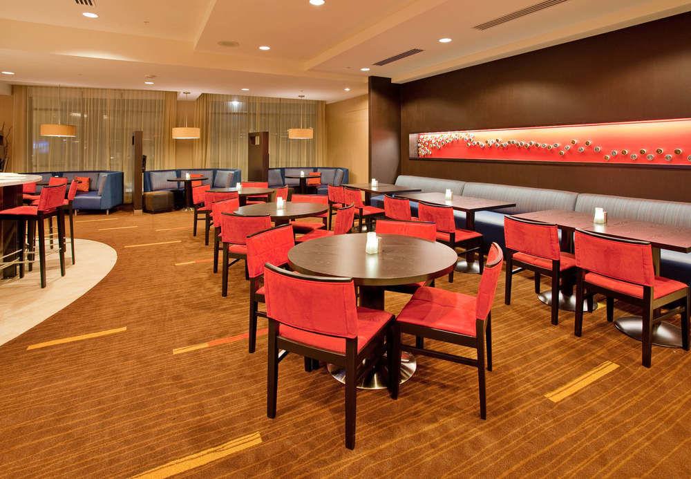 Готель Courtyard By Marriott Pittsburgh North/Cranberry Woods Кранберрі-Тауншіп Екстер'єр фото