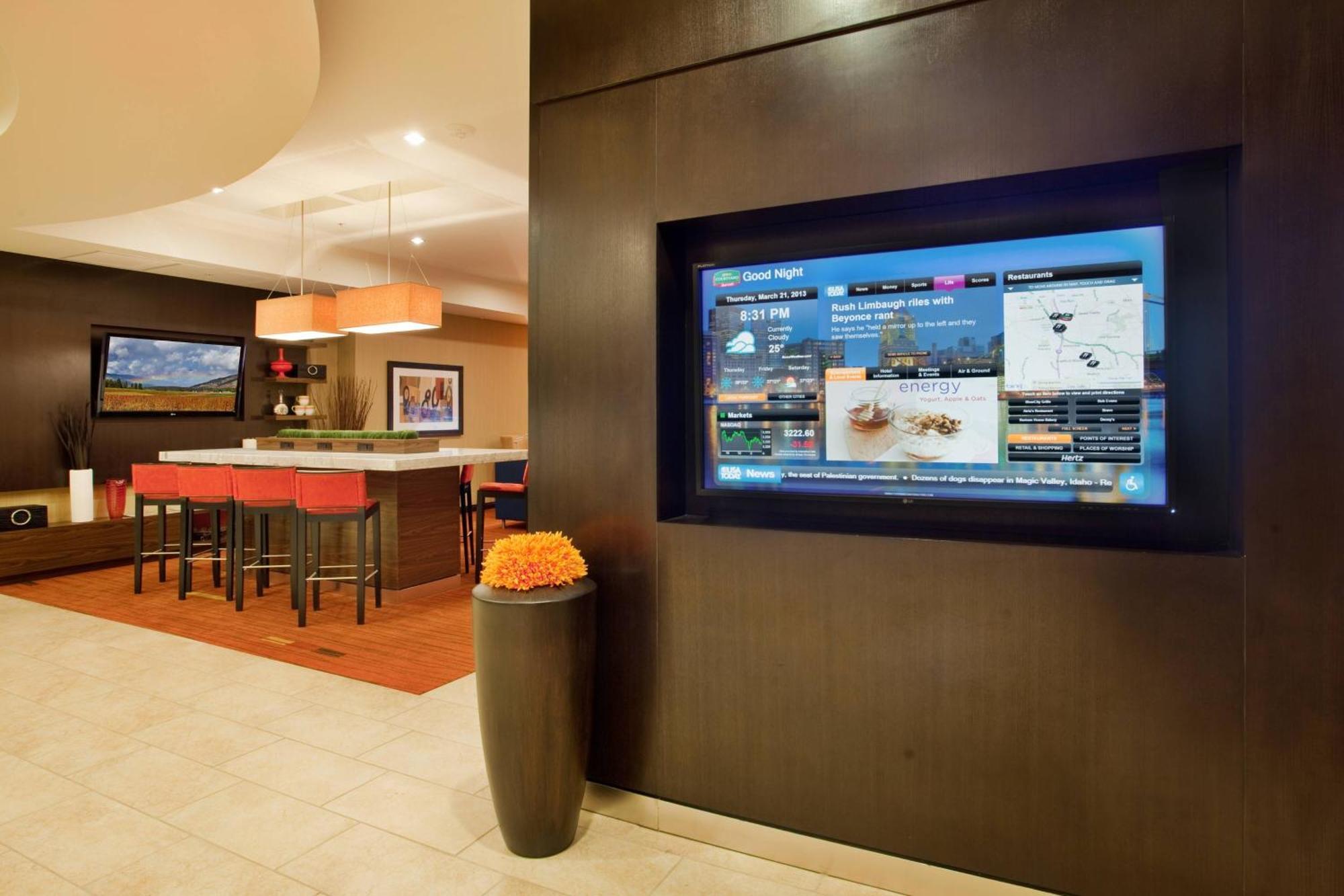 Готель Courtyard By Marriott Pittsburgh North/Cranberry Woods Кранберрі-Тауншіп Екстер'єр фото